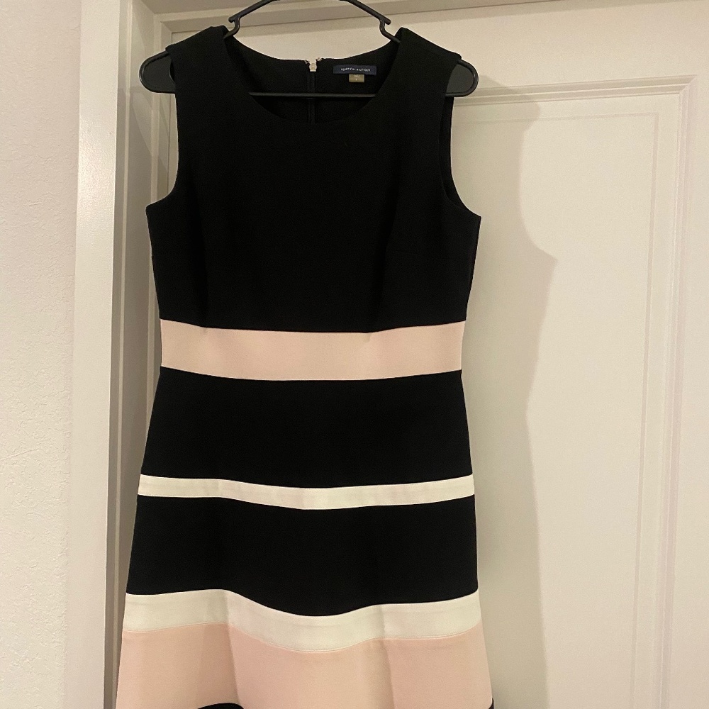 Tommy Hilfiger Pink/Black flattering colorblock dress